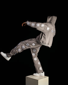 BETTER TOGETHER SWEATPANTS [GREY]
