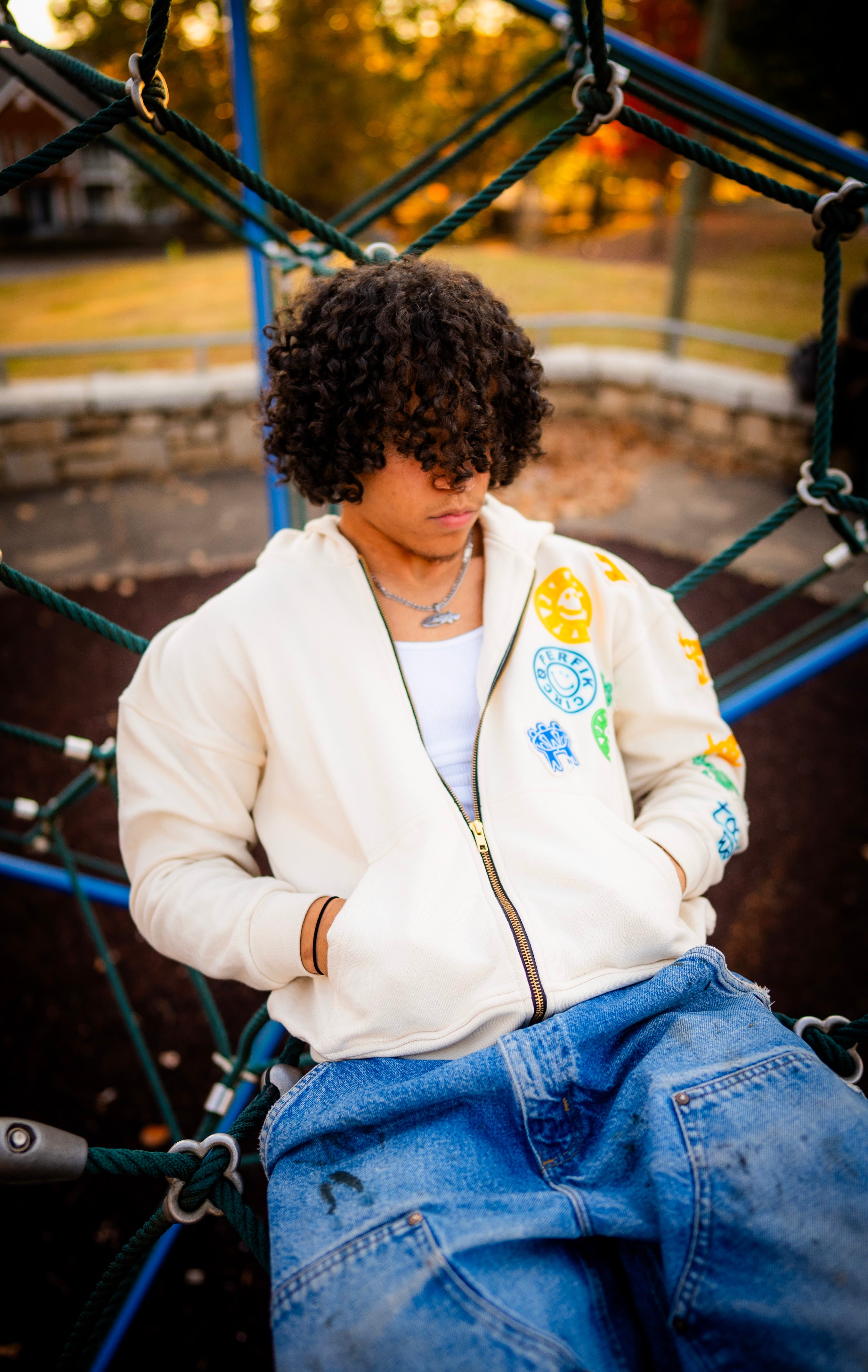 PLAYGROUND HOODIE (CREAM)