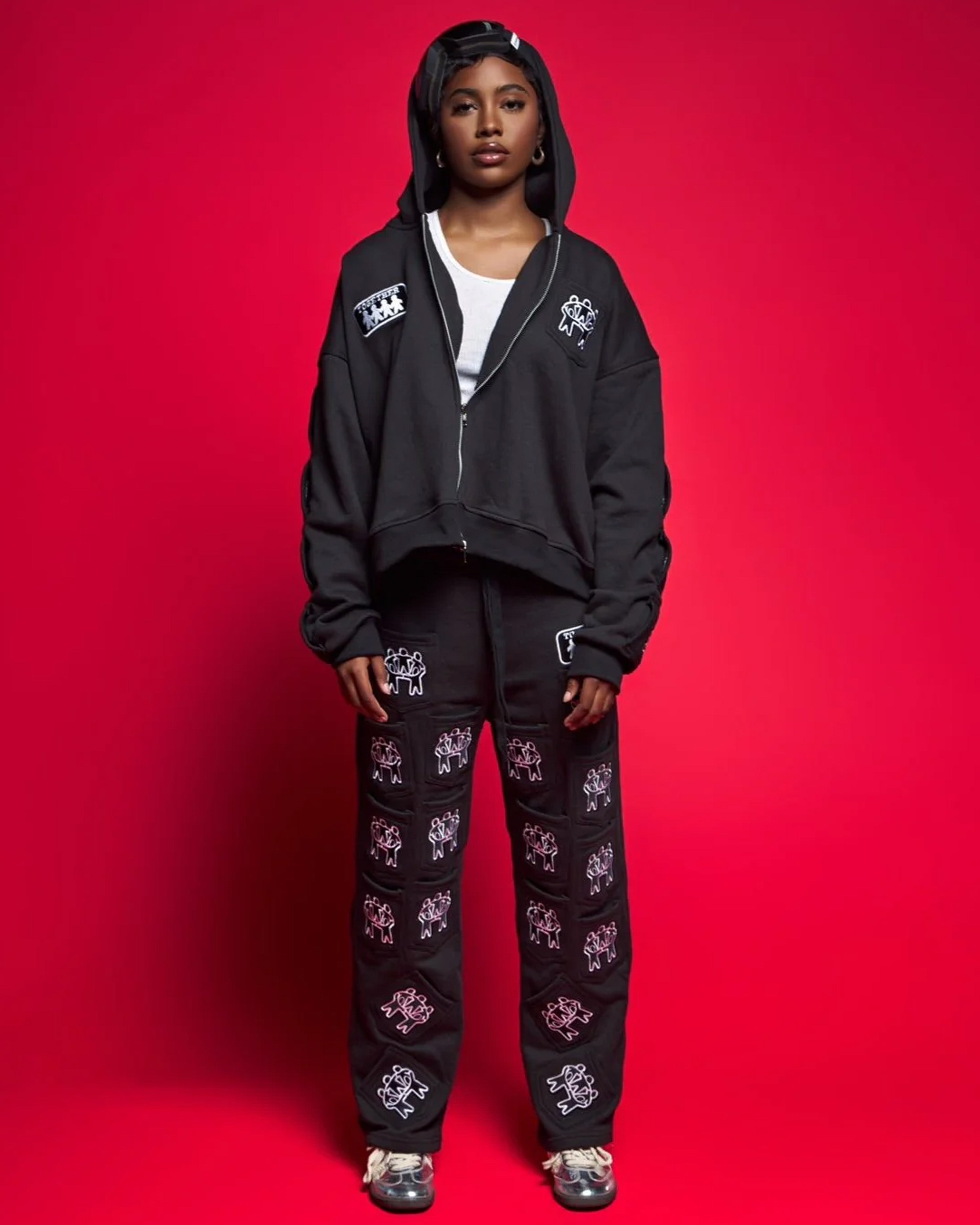 BETTER TOGETHER SWEATS (YIN BLACK)