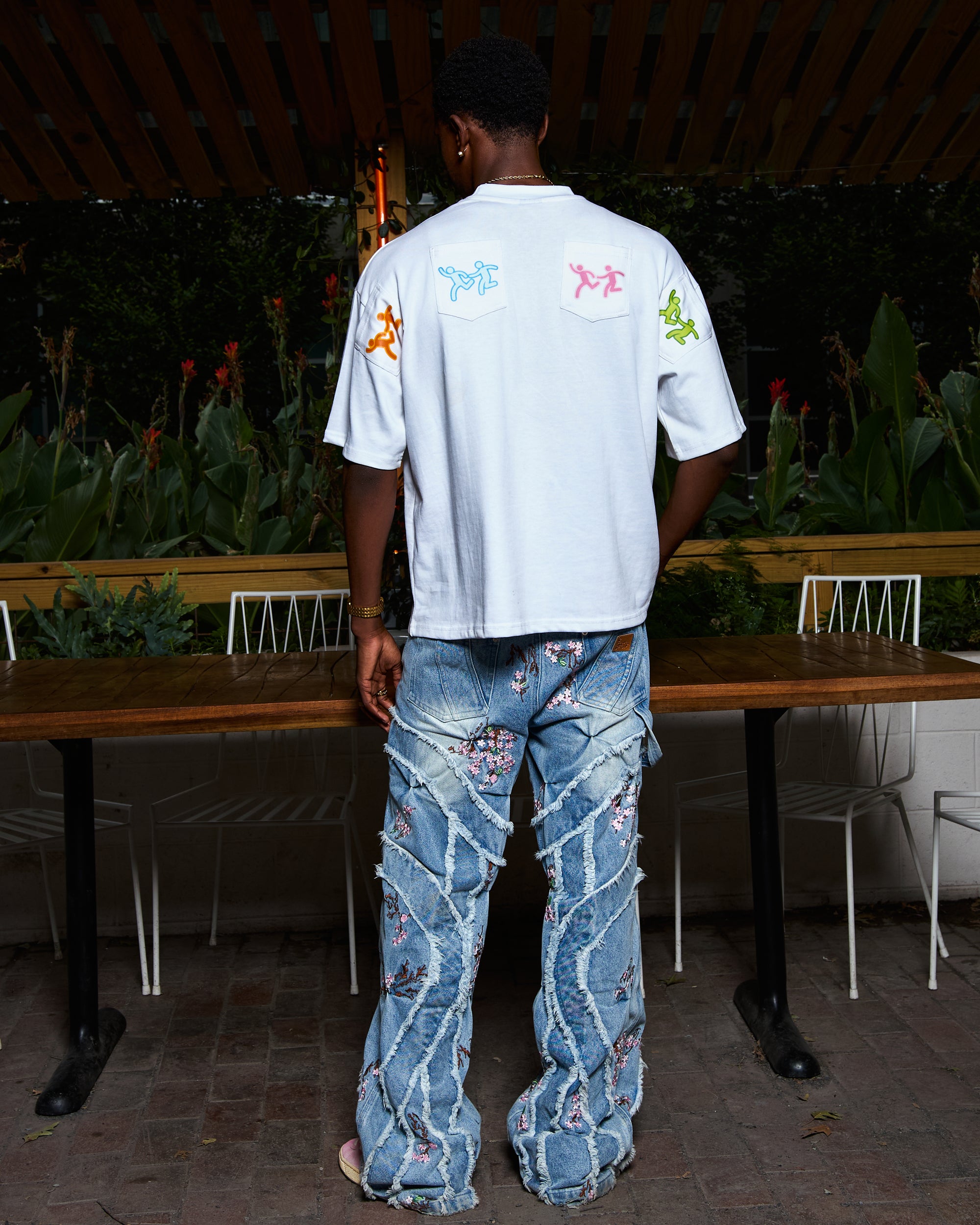 WHITE POCKET TEE