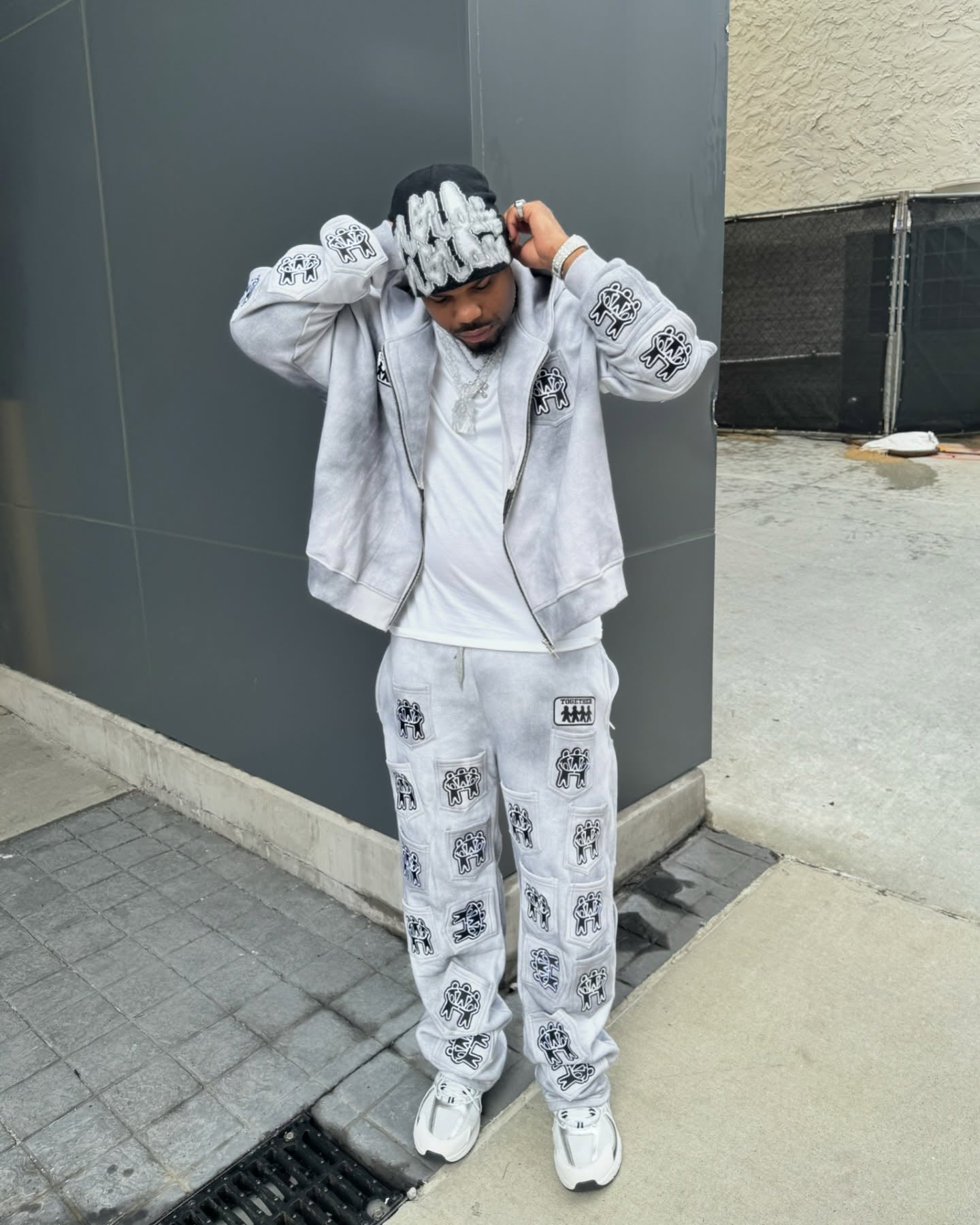 BETTER TOGETHER SWEATS (GRAPHITE)